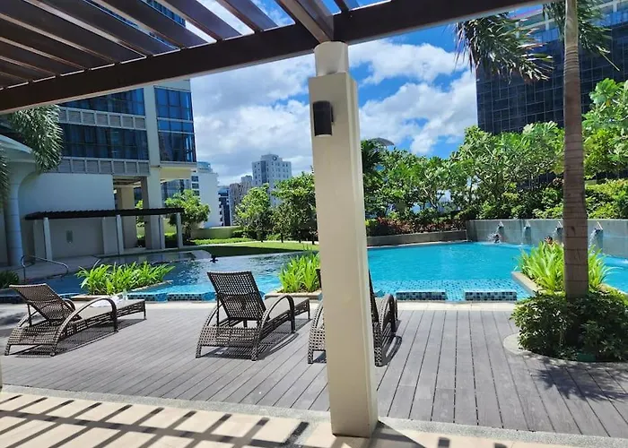 Luxestaysmnl Coastal Chic Netflx 380mbps Pool Bgc Apartamento