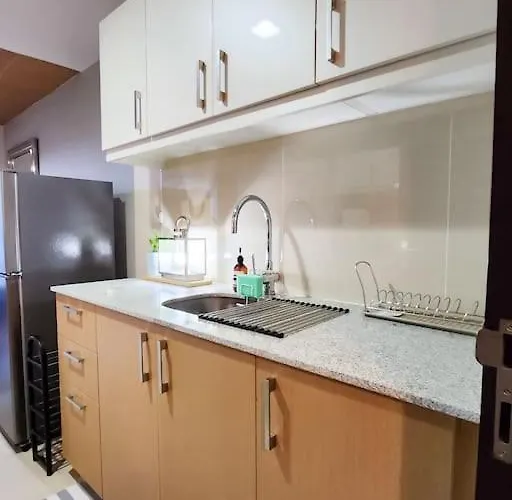 Apartamento Luxestaysmnl Coastal Chic Netflx 380mbps Pool Bgc Manila