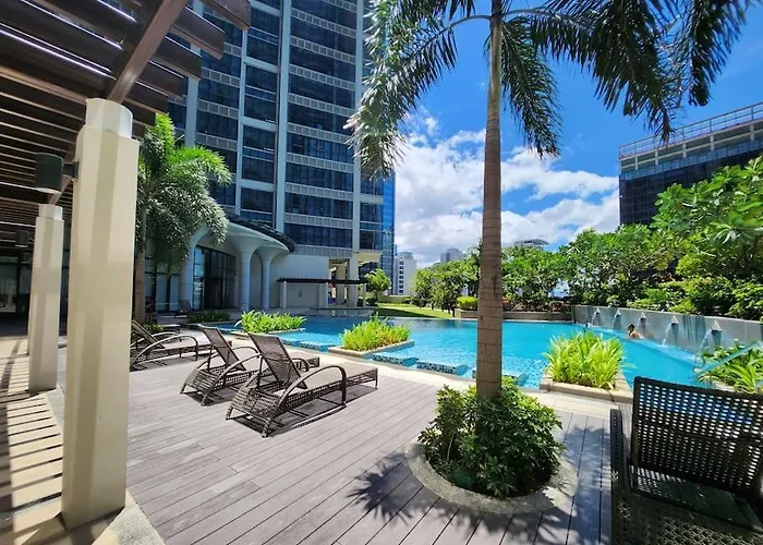 Luxestaysmnl Coastal Chic Netflx 380mbps Pool Bgc *