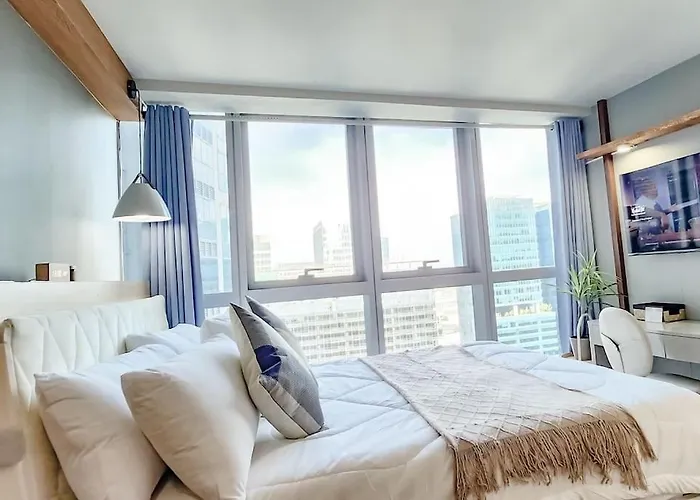 Luxestaysmnl Coastal Chic Netflx 380mbps Pool Bgc Apartamento *