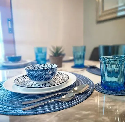 Apartamento Luxestaysmnl Coastal Chic Netflx 380mbps Pool Bgc *