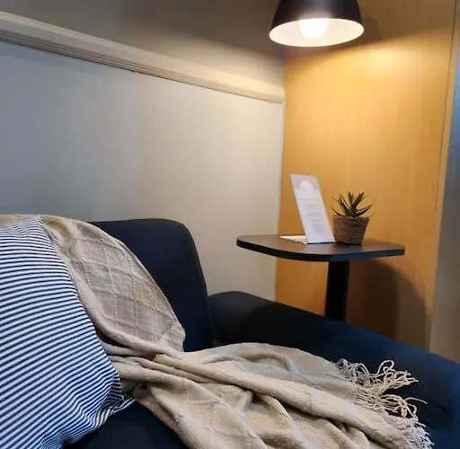 Apartamento Luxestaysmnl Coastal Chic Netflx 380mbps Pool Bgc *