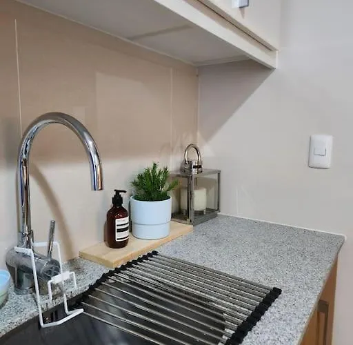 Apartamento Luxestaysmnl Coastal Chic Netflx 380mbps Pool Bgc *