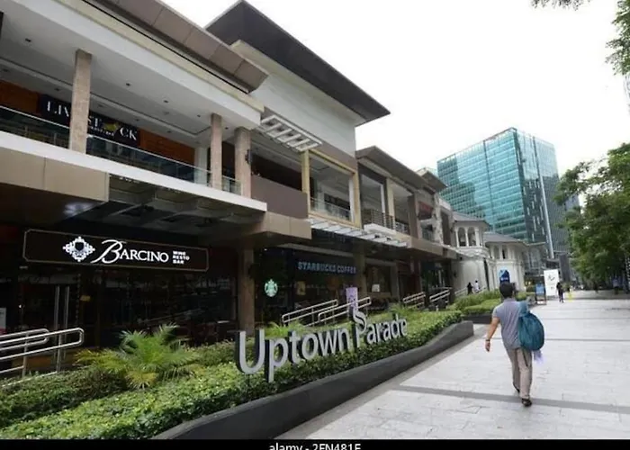 Luxestaysmnl Coastal Chic Netflx 380mbps Pool Bgc * Manila